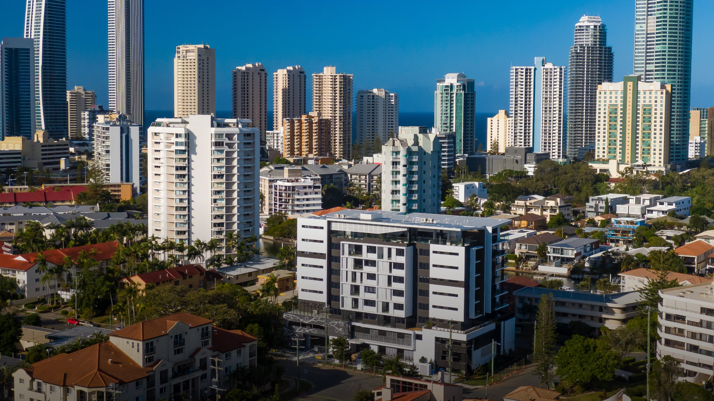 Peninsular Residences, Surfers Paradise